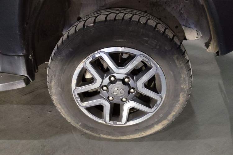 Used BAIC Off-Road BJ40 2016 40L 2.3T Manual All-Wheel Drive Prestige Edition Exterior 1