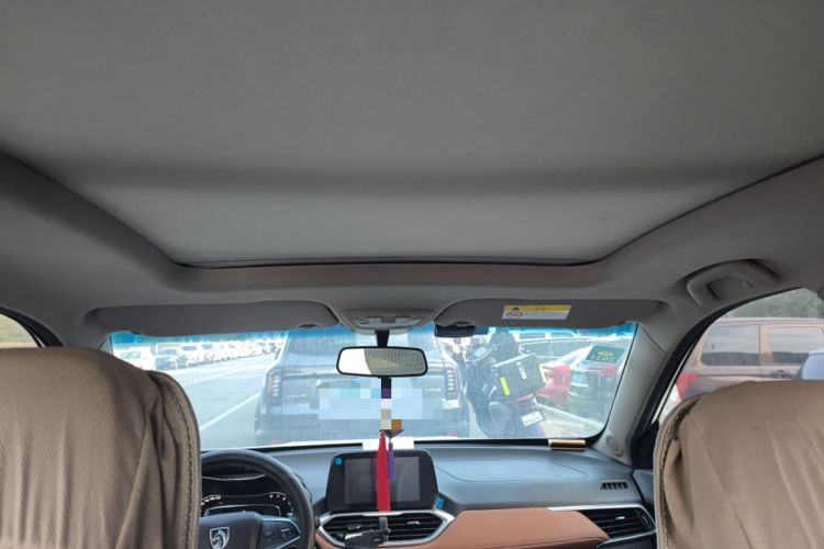 Used Baojun 510 2017 1.5L Manual Luxury Model Headliner