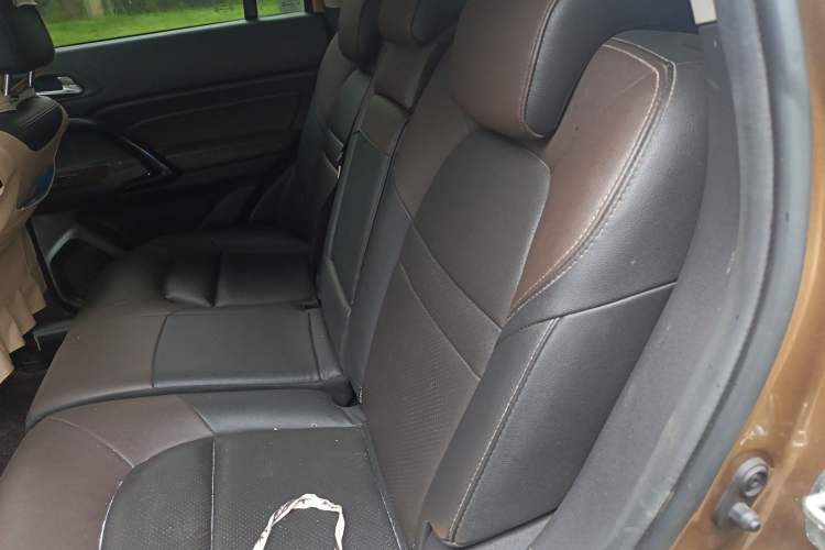 Used GAC Trumpchi GS4 2016 235T Manual Luxury Edition Left Rear Seat