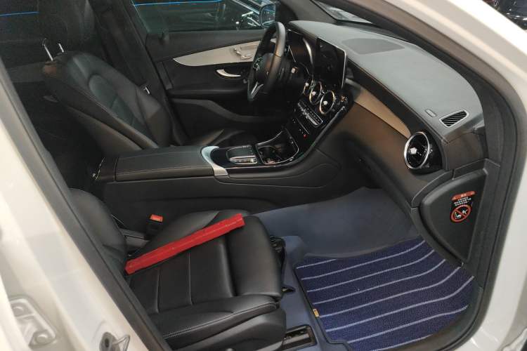 Used Mercedes-Benz GLC Coupe 2022 Refreshed GLC 260 4MATIC Coupe SUV