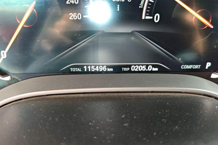 Used BMW 5 Series 2018 525Li Luxury Package
