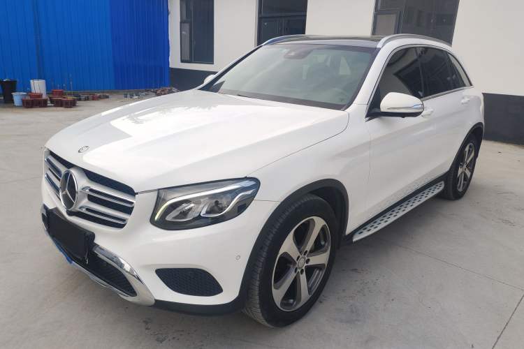 Used Mercedes-Benz GLC 2016 GLC 260 4MATIC Luxury Model