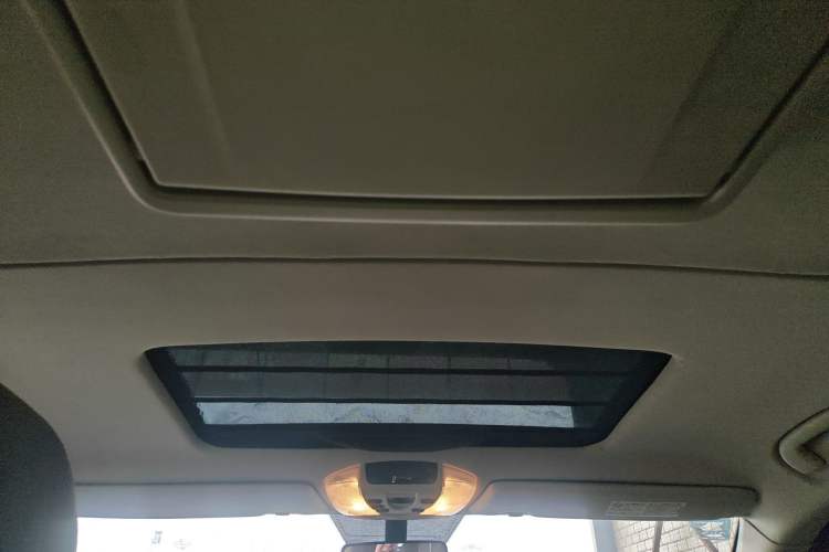 Used Mercedes-Benz Viano 2015 3.0L Partner Edition