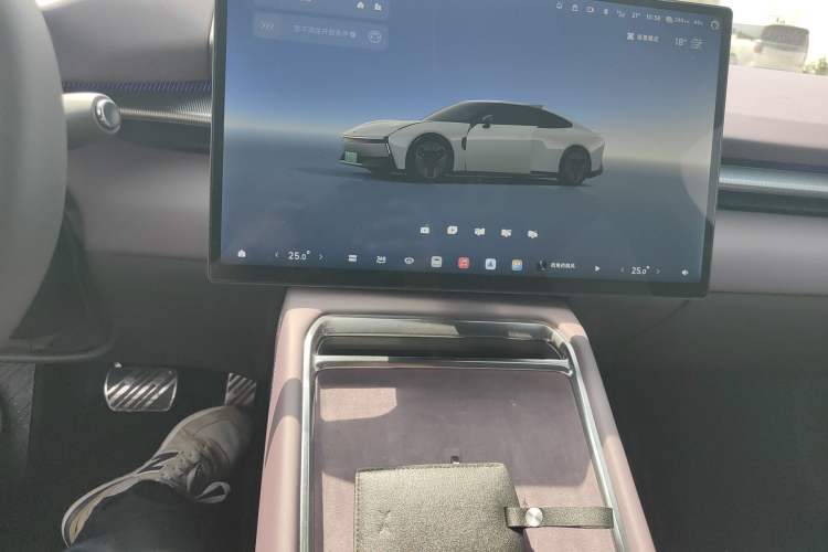 Used XPeng P7 2025 Model—702 Long Range Ultra