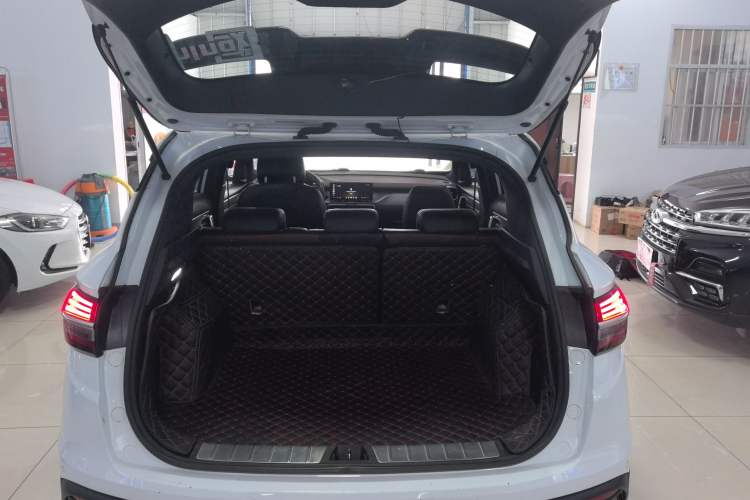 Used Geely Auto Coolray 2019 Sport Version 260T DCT Explorer China VI Standard Trunk