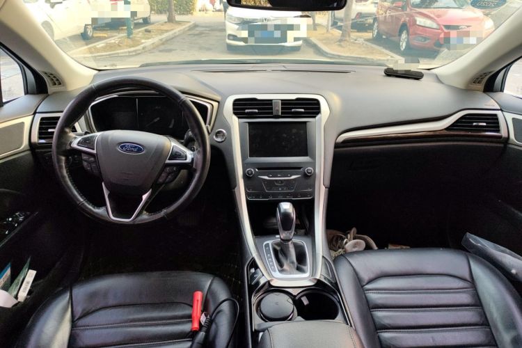 Used Ford Mondeo 2013 2.0L GTDi 200 Luxury Model