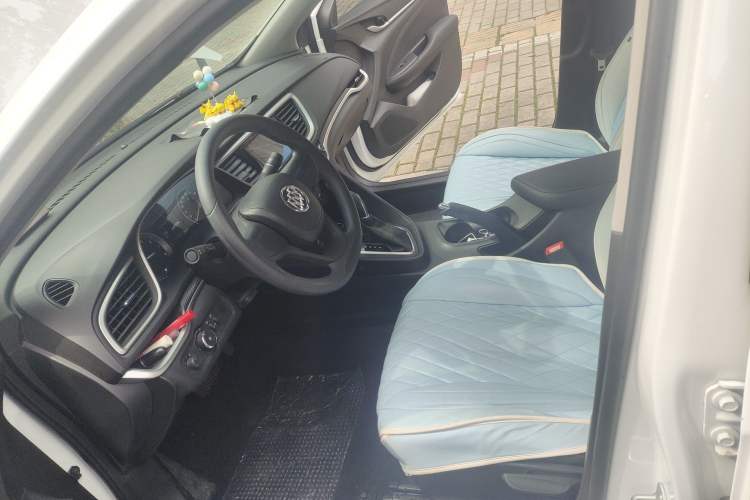 Used Buick GT 2021 1.3T Automatic Mild Hybrid Elite Version Left Front Seat