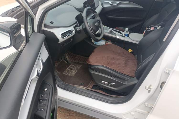 Used Geometry C 2022 550KM Grapefruit Plus