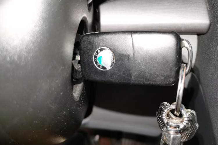 Used Skoda Octavia 2012 1.6L Automatic Yijie Edition