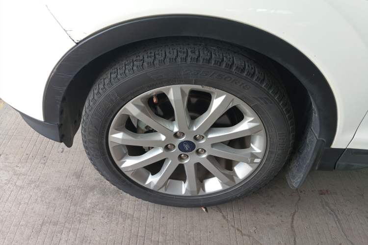 Used Ford Kuga 2015 1.5L GTDi Two-Wheel Drive Fashion Edition