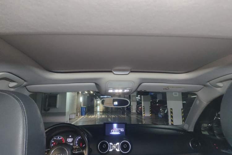 Used Audi A3 2014 Limousine 35 TFSI Automatic Comfort Model
