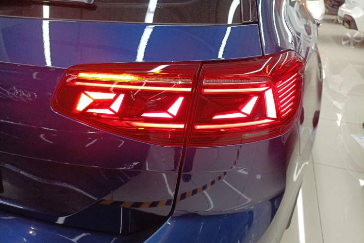 Used Volkswagen Variant 2021 2.0T Comfort Edition