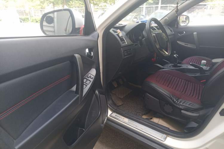 Used Geely Auto GX7 2014 1.8L Manual Elite Model
