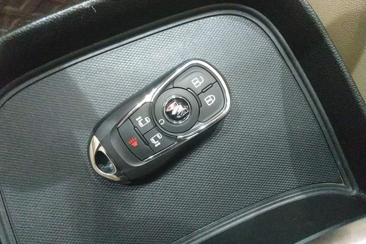 Used Buick GL8 2023 ES Lu Zun Deluxe Model
