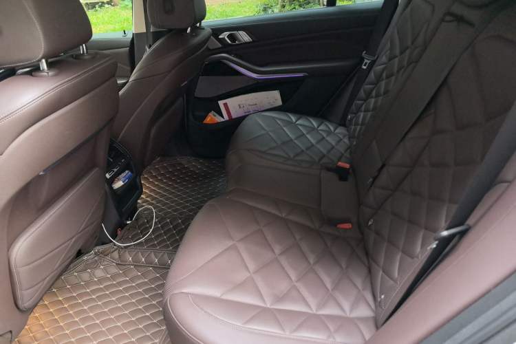 Used BMW X5 2022 xDrive 30Li M Sport Package