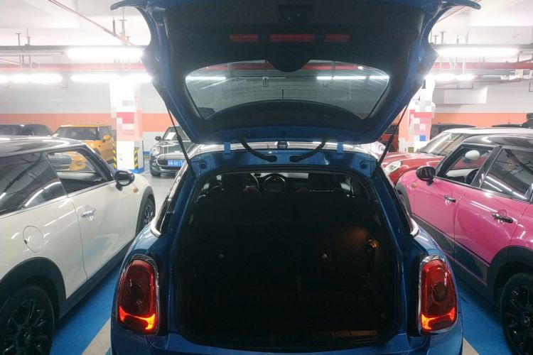 Used MINI MINI 2016 1.5T COOPER Five-Door Edition