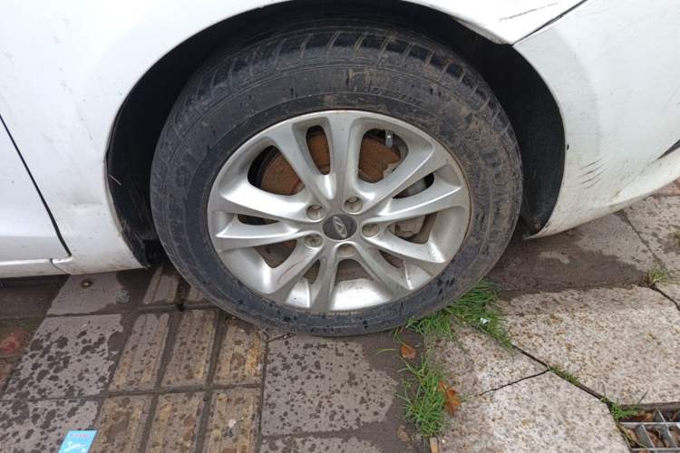 Used Chery Arrizo 7 2013 1.6L Manual Zhi Ling Edition