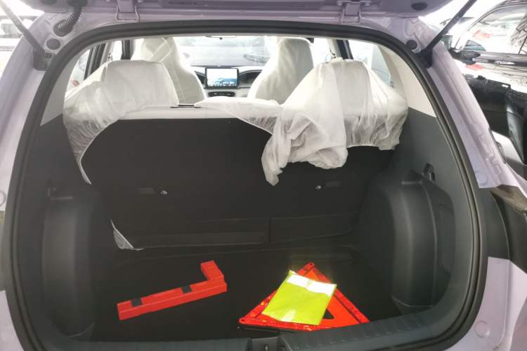 Used Geely Galaxy Geome 2026 Model 410km Carefree Edition