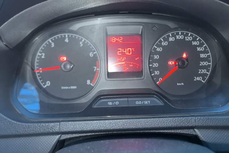 Used Volkswagen Jetta 2013 1.4L Manual Fashion Model
