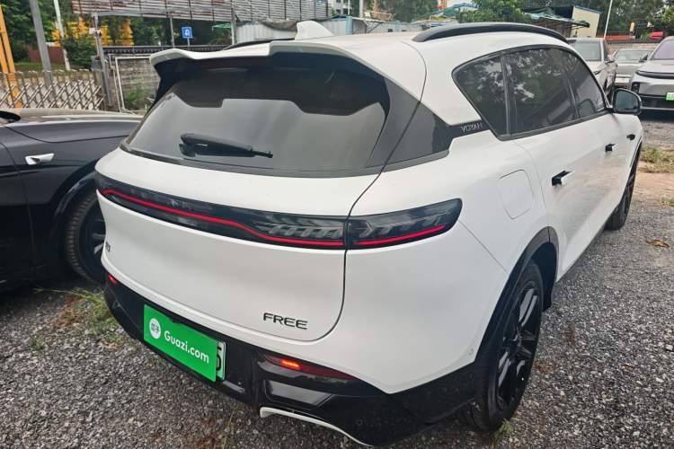 Used VOYAH FREE 2025 318 318 km Rear-Drive Touring Edition Rear Right 45 Deg