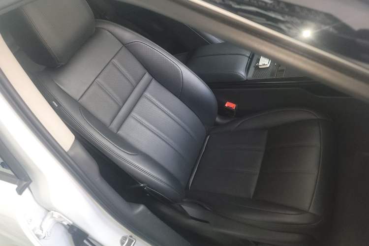 Used Land Rover Range Evoque 2021 Range Rover Evoque 200 PS R-Dynamic Standard Elite Edition