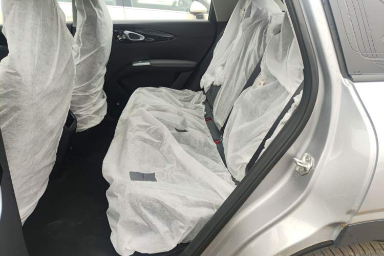 Used Geely Galaxy Geome 2026 Model 310km Youth Edition Left Rear Seat