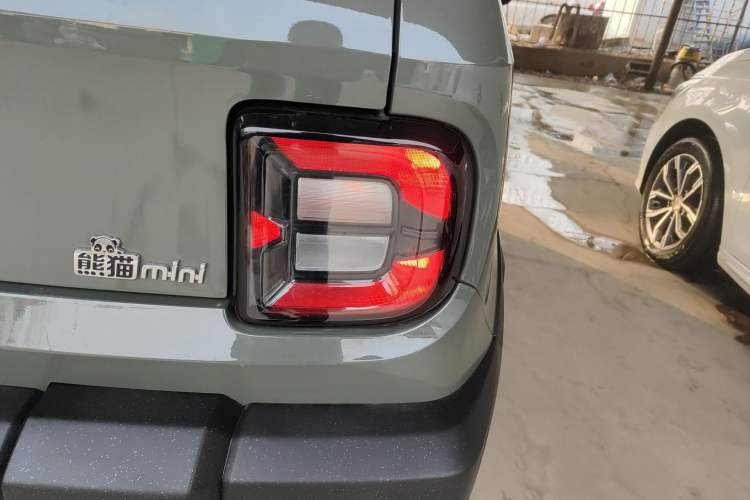 Used Geely Galaxy Panda 2025 210km Panda Rider