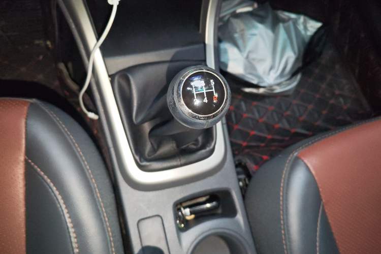 Used BYD F3 2015 Energy-Saving Edition 1.5L Manual Luxury Model
