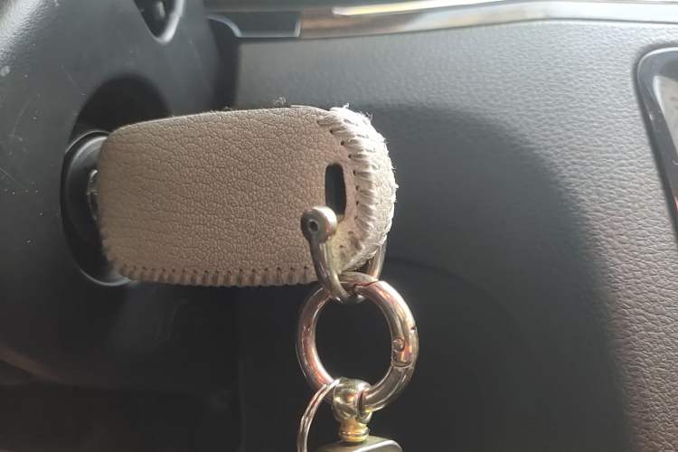 Used Volkswagen Bora 2013 1.4T Automatic Luxury Model Vehicle Key