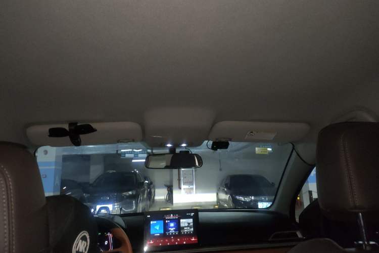 Used BYD e2 2020 Upgraded Version Long-Range Edition Luxury Model Headliner