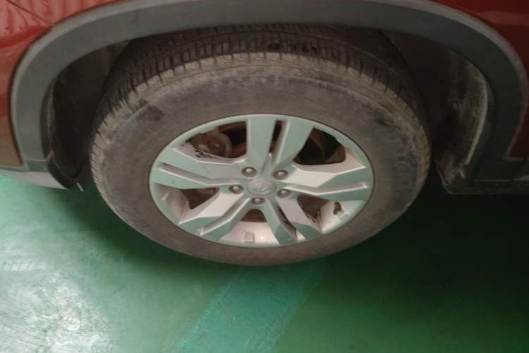 Used CHANGAN CS75 2016 1.8T Automatic Elite Model China V Standard Left Front Wheel Hub