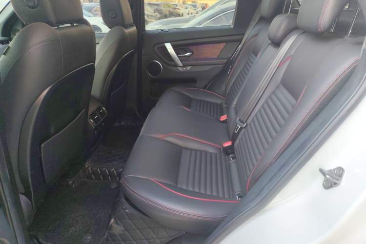 Used Land Rover Discovery Sport 2020 249 PS R-Dynamic Performance Edition
