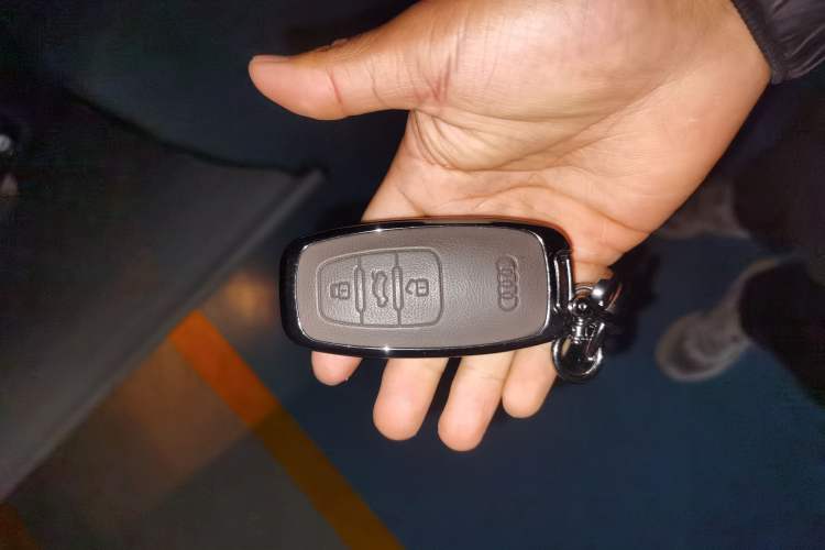 Used Audi A6L 2014 30 FSI Comfort Model