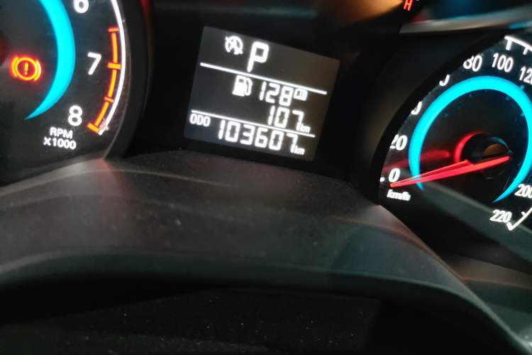 Used Chevrolet Cavalier 2019 320 Automatic Xinyue Edition Odometer Close Up