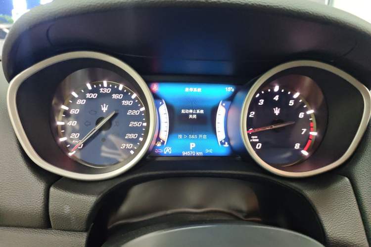 Used Maserati Ghibli 2017 3.0T Standard Edition Instrument Cluster