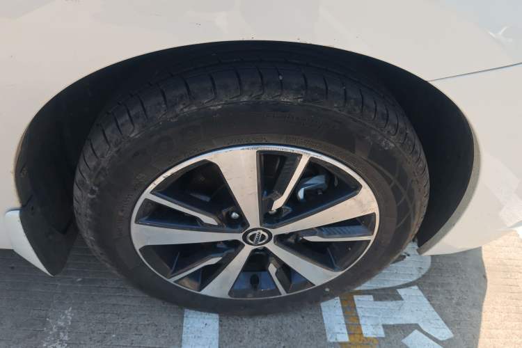 Used Nissan Lannia 2019 1.6L CVT Cool Edition China V Standard Right Front Wheel Hub