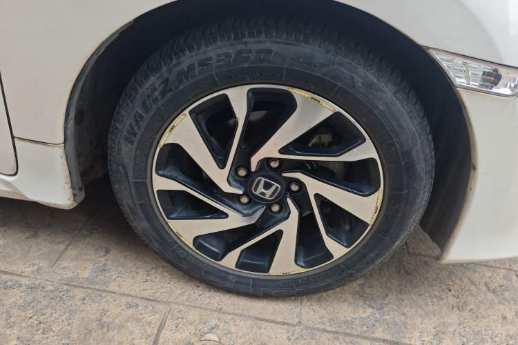 Used Honda Civic 2016 220TURBO Manual Luxury Edition

