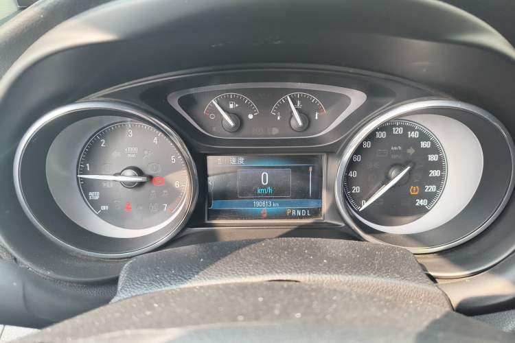 Used Buick Envision 2018 20T Two-Wheel-Drive Elite Model