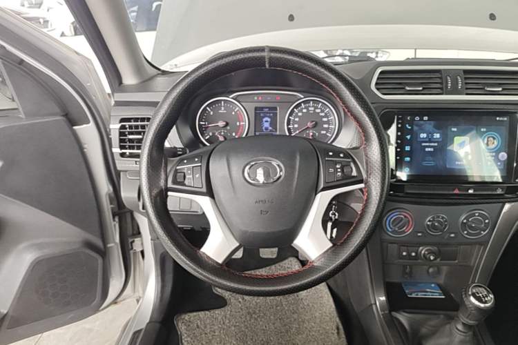 Used Great Wall Wingle 5 2021 2.0T Diesel Two-Wheel Drive Elite Version Big Double Cab China VI Standard GW4D20M