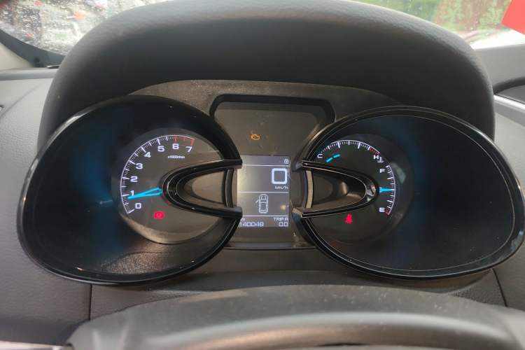 Used Dongfeng Aeolus AX7 2016 2.0L Manual Zhuyue Model Instrument Cluster