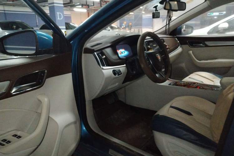 Used Roewe i6 New Energy 2017 45T Hybrid Connective Smart Luxury Edition