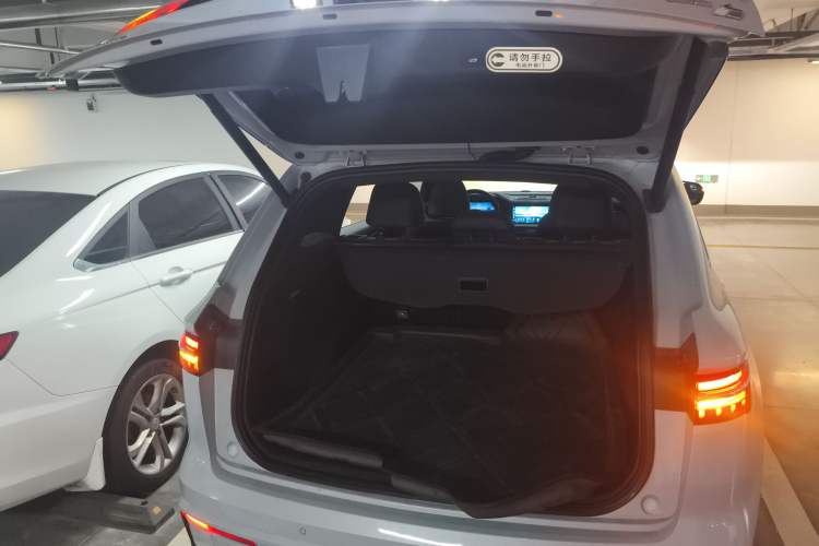 Used Geely Auto Monjaro L 2022 1.5T Thunder Hi·F Plug-in Hybrid Super Rui Trunk