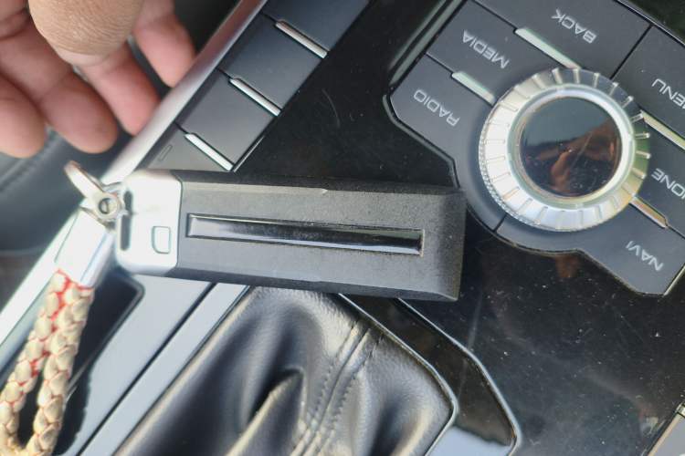 Used Wey VV7 2017 2.0T Ultra-Luxury Version
