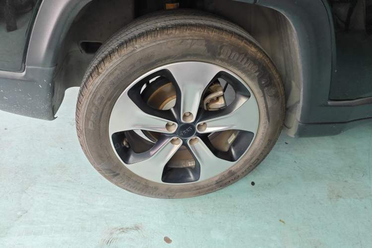 Used Jeep Compass 2017 200T Automatic Prestige Edition
