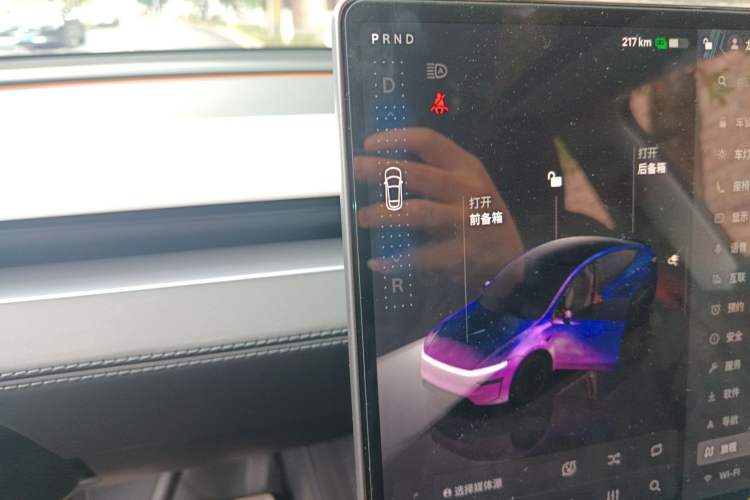 Used Tesla Model Y 2025 Rear-Wheel-Drive Version