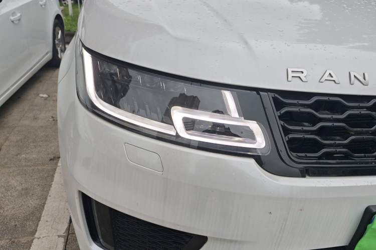 Used Land Rover Range Sport 2014 3.0 SC V6 HSE Right Front Headlight