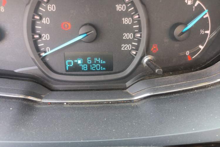 Used Ford Escort 2015 1.5L Automatic Fashion Model
