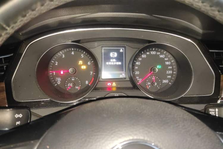 Used Volkswagen Magotan 2018 330TSI DSG Luxury Model Instrument Cluster