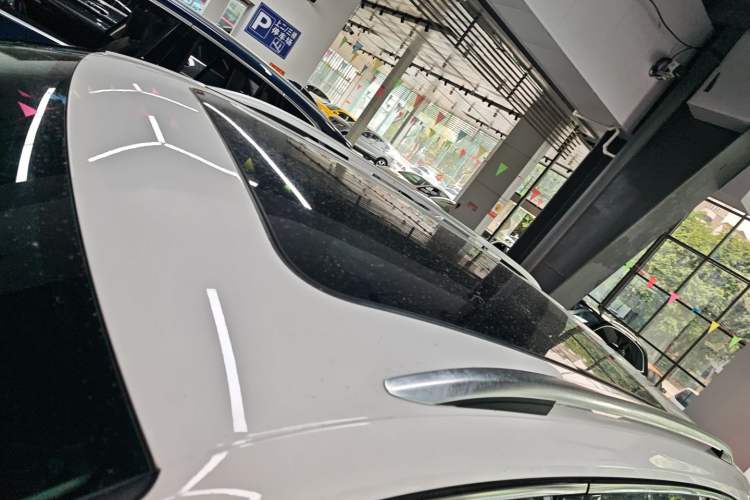 Used Volkswagen Tiguan L 2022 330TSI Automatic Two-Wheel Drive R-Line Enhanced Edition