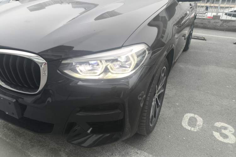 Used BMW X3 2020 xDrive30i Luxury Model with M Sport Package
